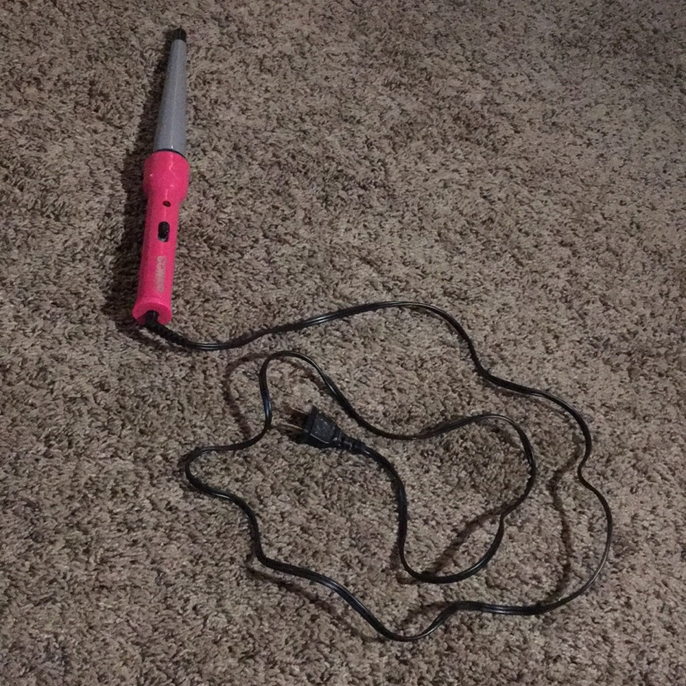 Pink Conair curling wand